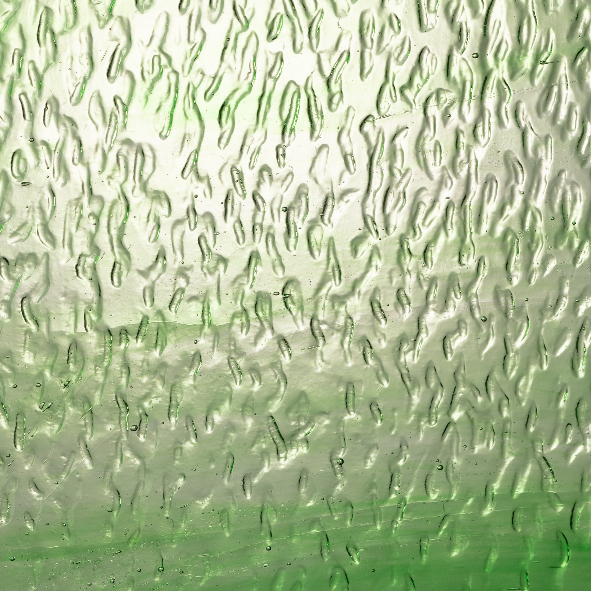 WI191LLG Medium green with crystal