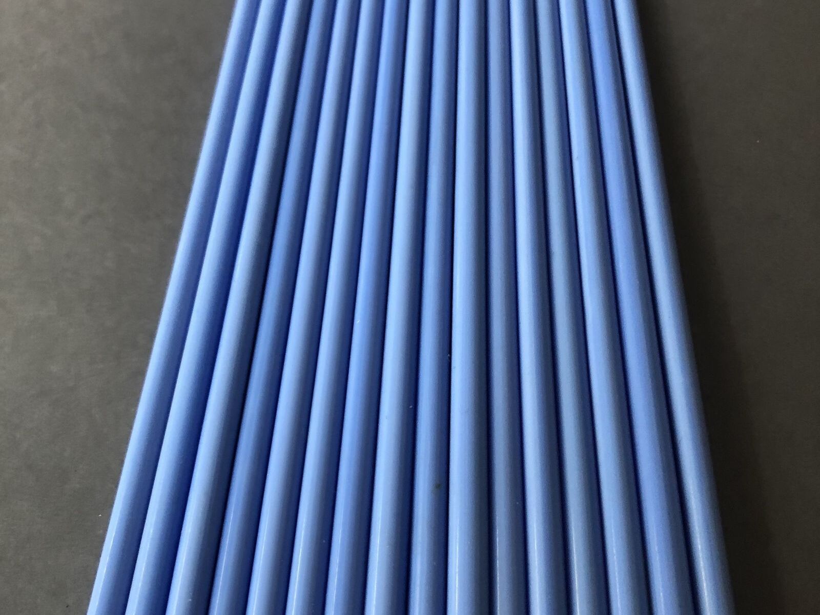 220 Periwinkle Pastel 1 lb