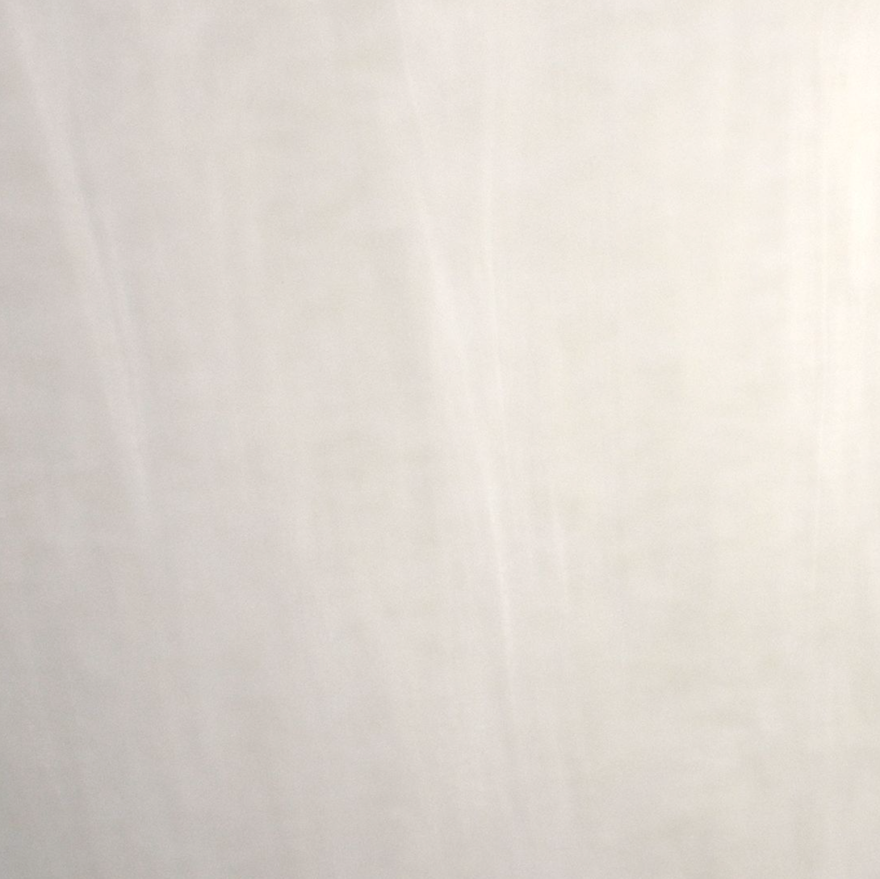 51DDXXMG White Opal, Clear Granite