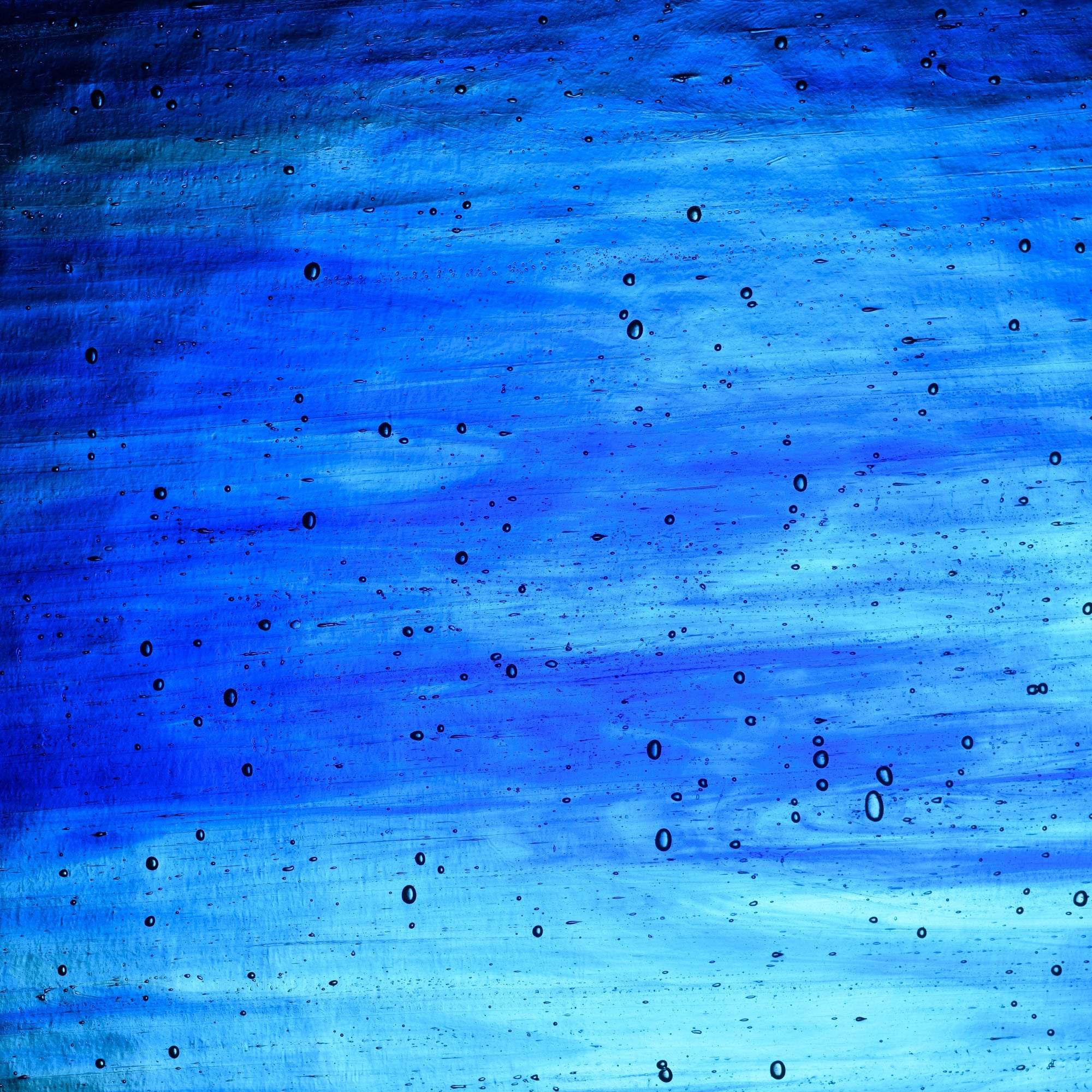 WI 707 LLMY Light Blue, Dark Blue Streaky Mystic