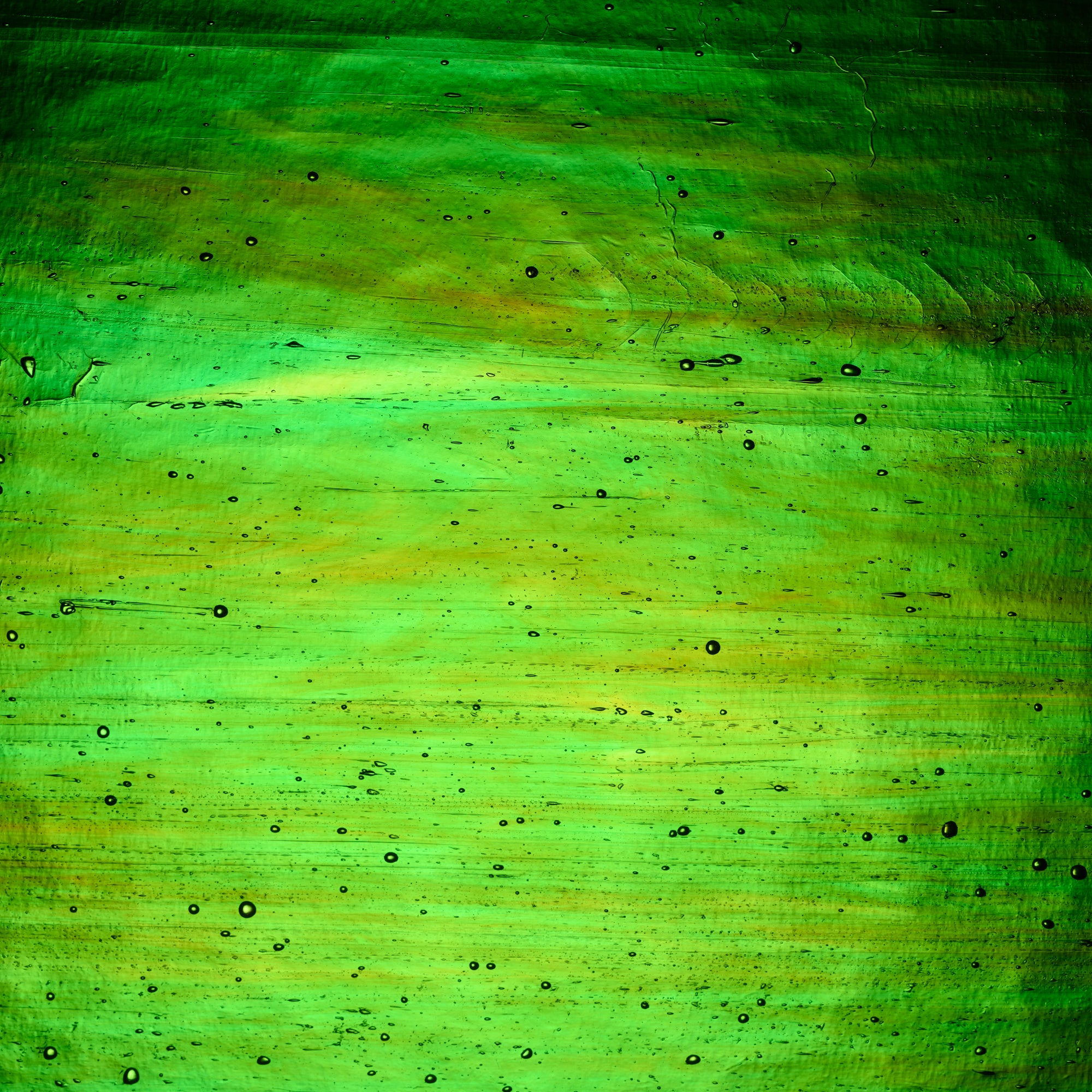 WI 709 LLMY Green, Amber Streaky Mystic