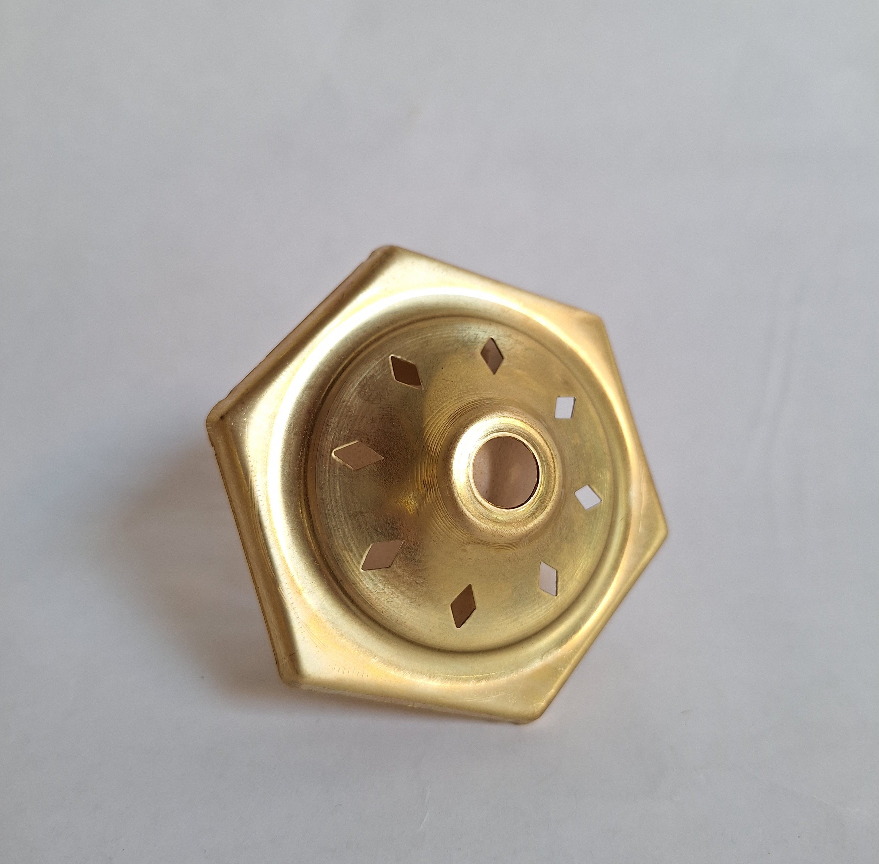 Six Sided Hex Lamp Vase Cap 3"