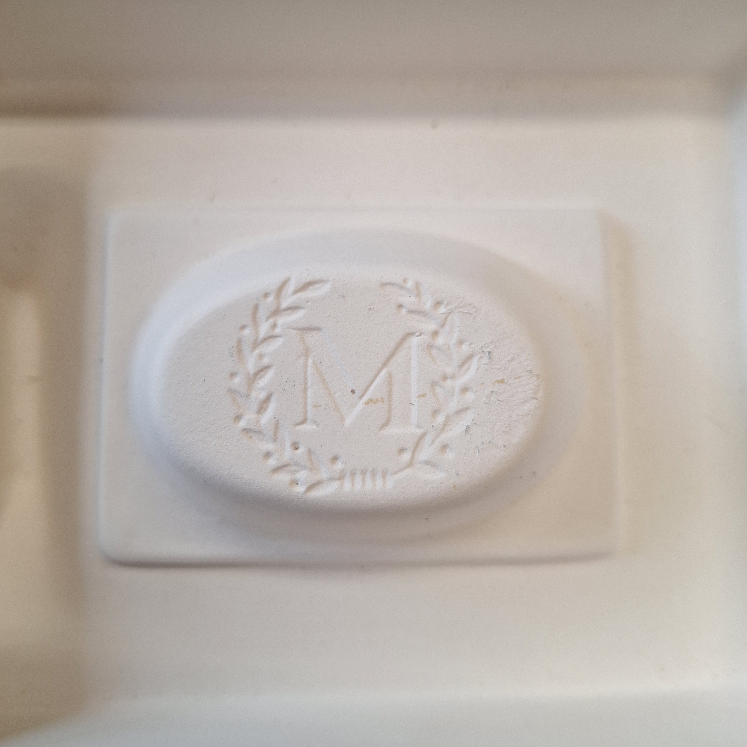 IMD1040 6.5" x 5.25" Mold (Used)