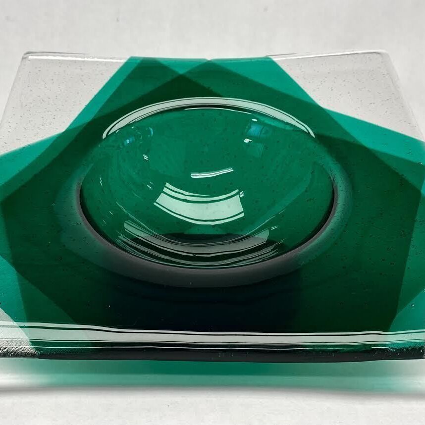 Modernismé Bowls Green