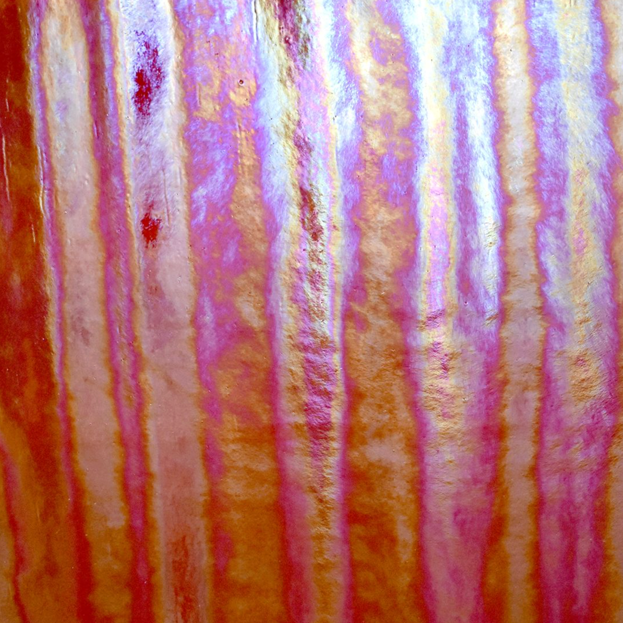 WI9641LUMF Dark Red Opal Iridescent